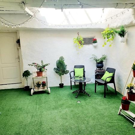 La Cueva Apartaments Valencia Патерна Экстерьер фото